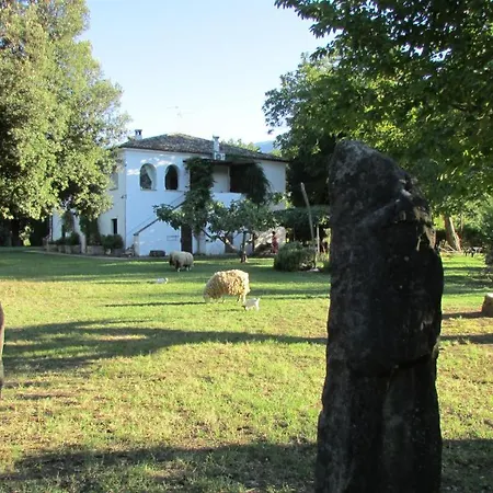 Borgo Madonna Degli Angeli - Charming In The Gardens ! * Tocco da Casauria