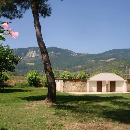 Borgo Madonna Degli Angeli - Charming In The Gardens ! Alloggio per agriturismo Tocco da Casauria