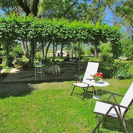 Borgo Madonna Degli Angeli - Charming In The Gardens ! Tocco da Casauria